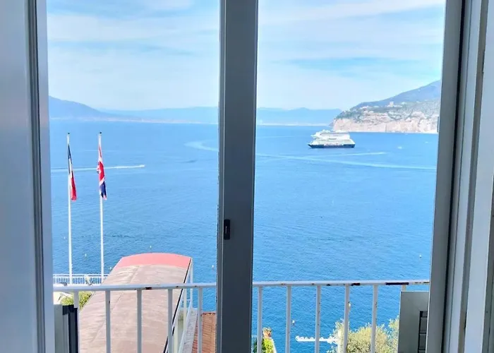 Sea & Sun * Sorrento